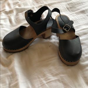 MIA Wooden Clogs women’s size 7 (EU 37)